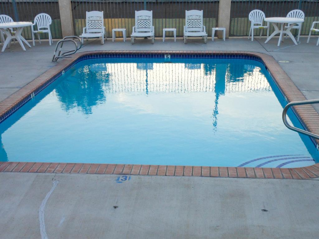 Motel 6-Fallon, Nv Екстер'єр фото
