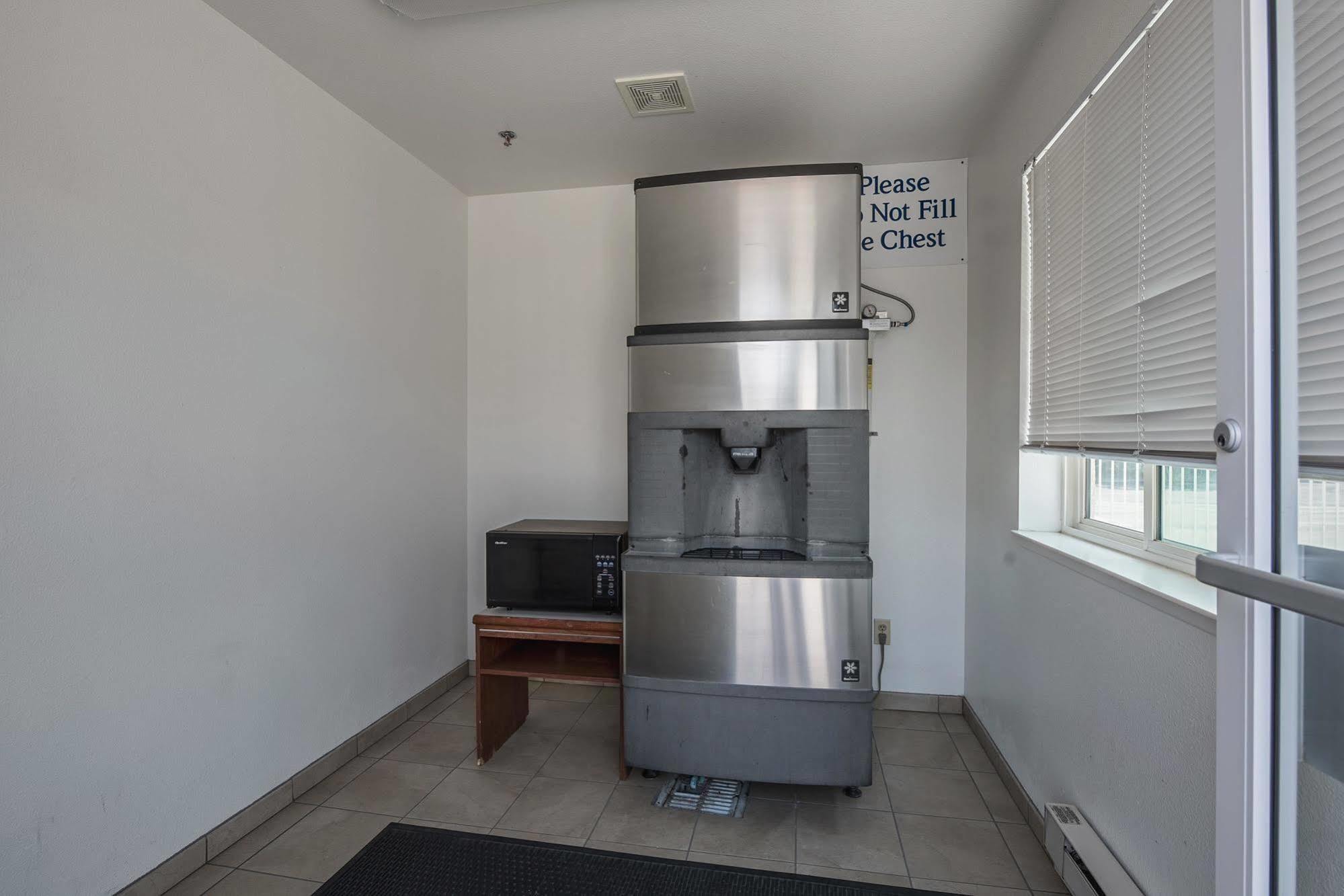 Motel 6-Fallon, Nv Екстер'єр фото